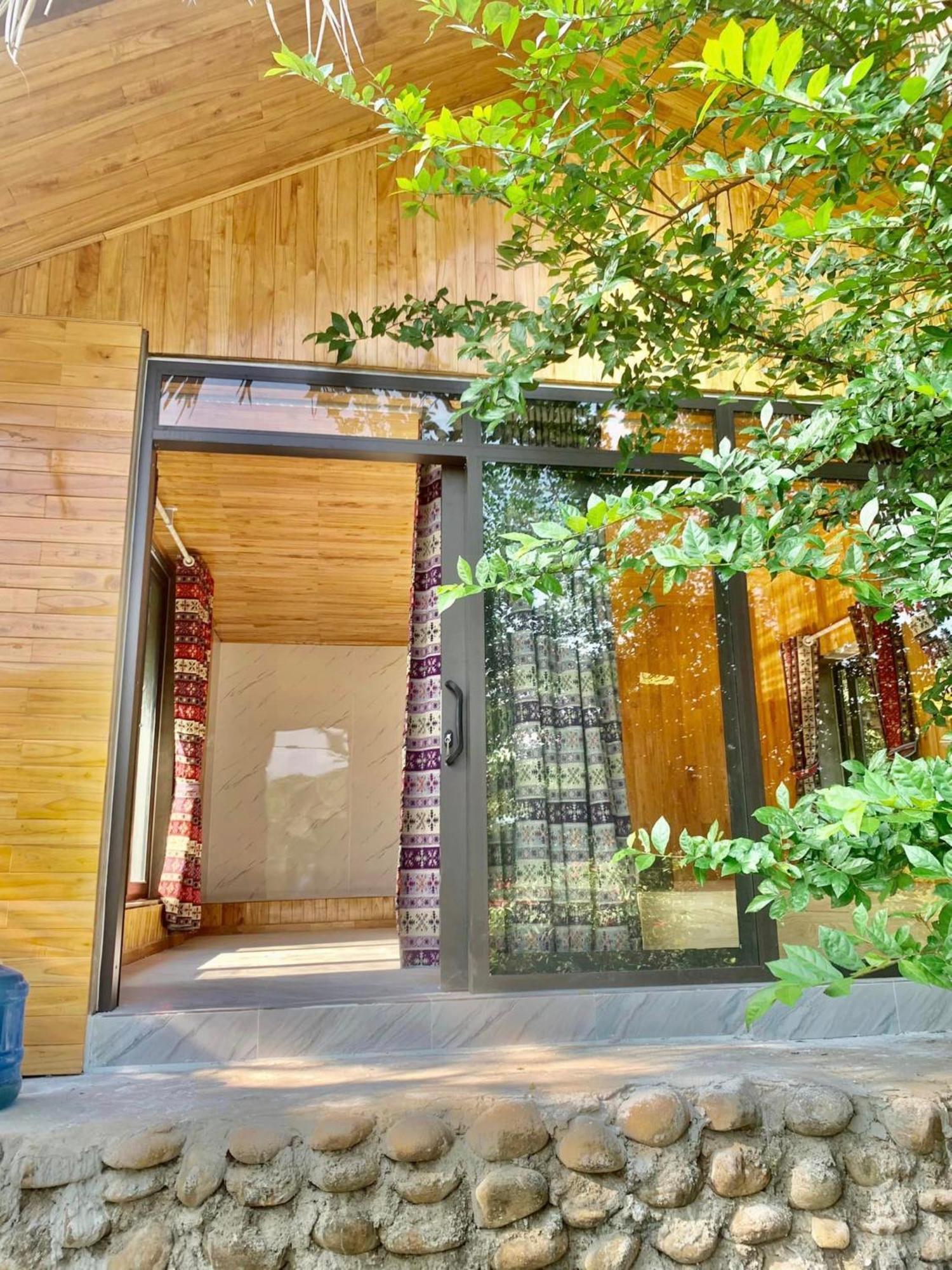 Homestay Nha Cua Mi - Mi'S House Yen Bai ภายนอก รูปภาพ